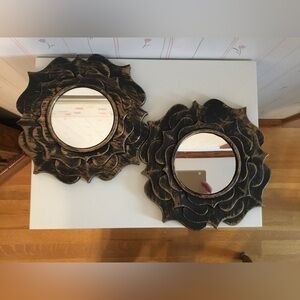 Decorative plastic mirrors